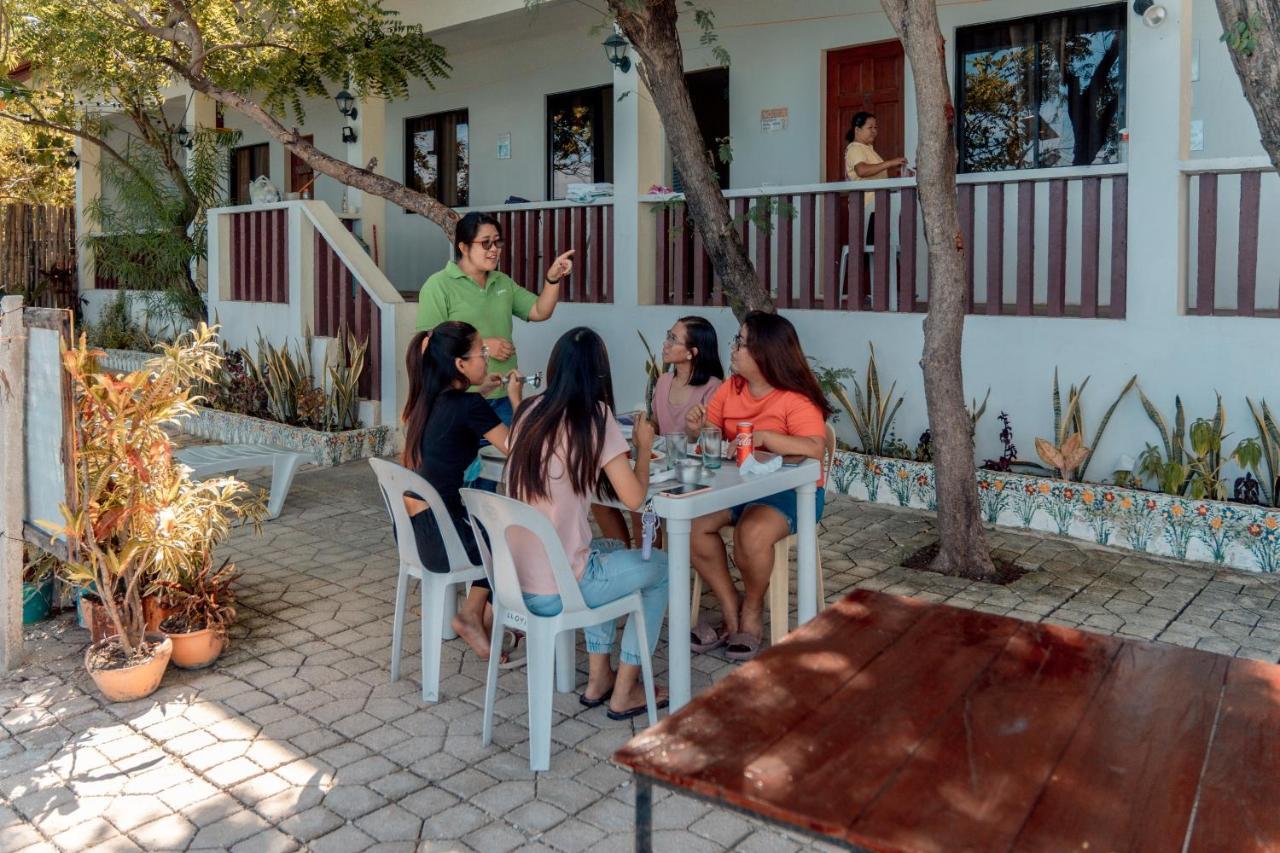 Island Front - Bangcogon Resort And Restaurant Oslob Exterior photo